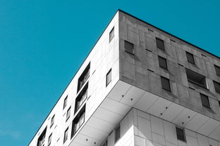 幾何與光影 城市背景下的建筑詩篇