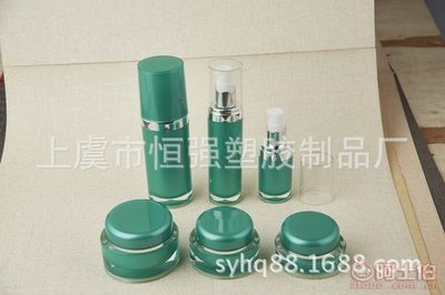 專業(yè)亞克力化妝品包裝瓶 Y02-15規(guī)格乳液膏霜套裝的優(yōu)質(zhì)選擇